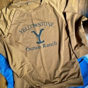 Yellowstone long-sleeved tee